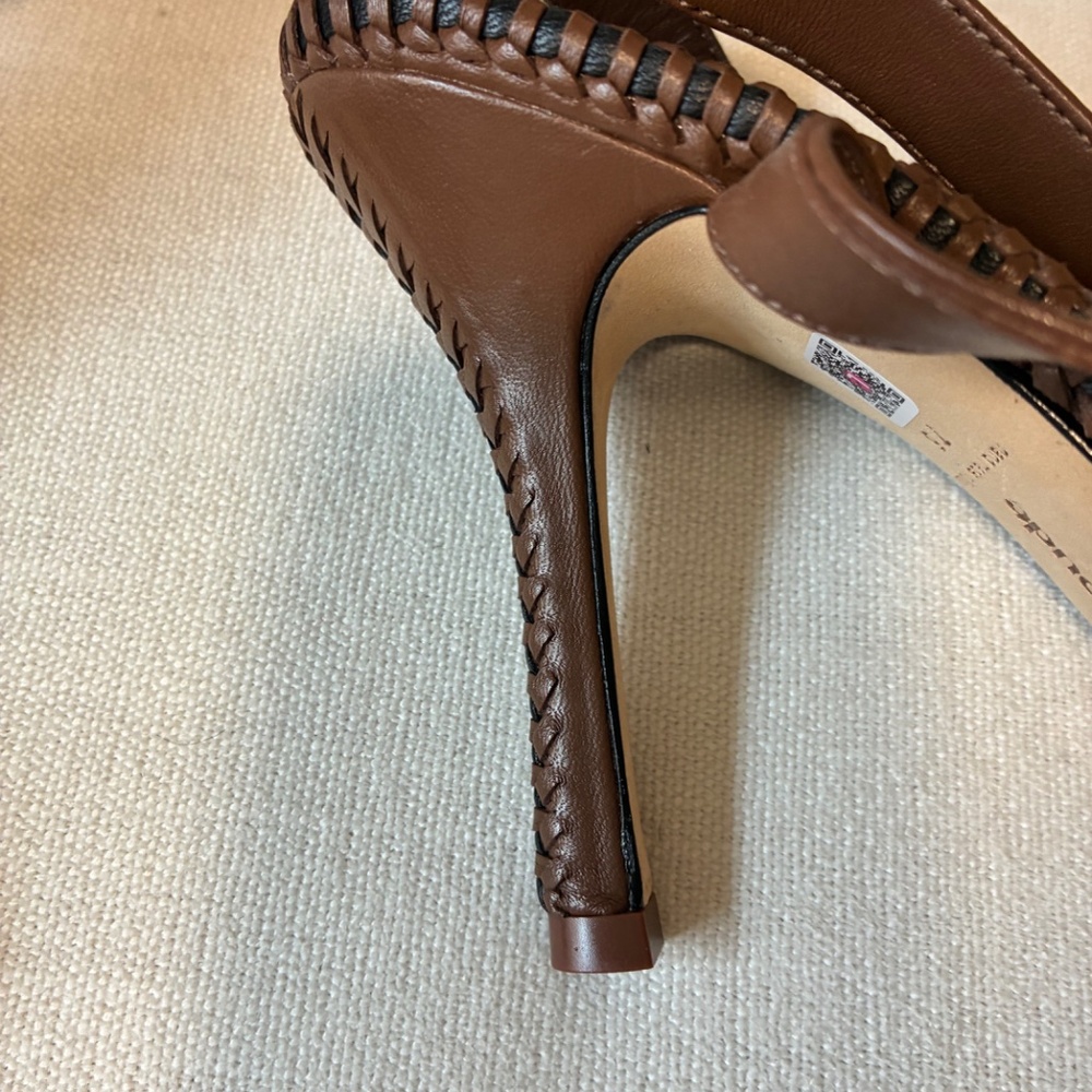 Sexy ankle wrbrown leather stilettos for spring - Picture 2 of 5